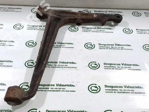 Used Right front suspension arm VW TRANSPORTER T4 Van (70A, 70H, 7DA, 7DH) 2.4 D (78 hp) 1535309