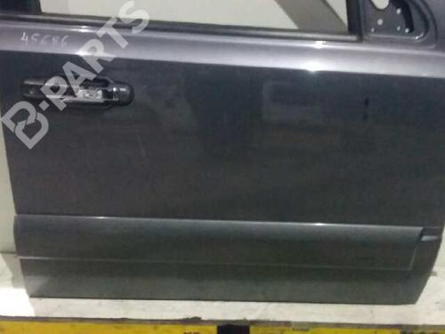 Right front door KIA SORENTO I (JC) 2.5 CRDi 4WD | BP1305208C3 
