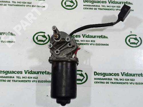 Used Front wiper motor MERCEDES-BENZ VITO Van (W638) [1997-2003]  1317729