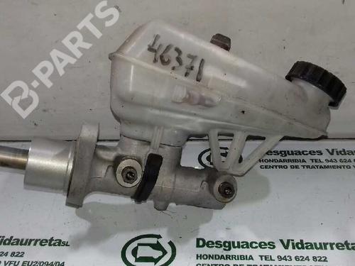 Used Brake master cylinder PEUGEOT EXPERT Van (VF3A_, VF3U_, VF3X_) 1.6 HDi 90 16V (90 hp) 2134370