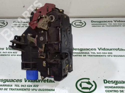 Used Front right lock AUDI A3 (8P1) 2.0 FSI (150 hp) 1553900