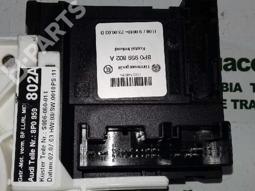 Right front window motor AUDI A3 (8P1) 2.0 FSI | BP1553914E20 