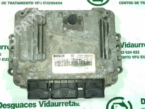 Used Engine control unit (ECU) RENAULT MASTER II Van (FD) 2.5 dCi 120 (115 hp) 3123982