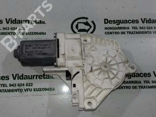 Used Left front window motor AUDI A4 B8 Avant (8K5) [2007-2017]  1306245