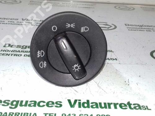 Used Headlight switch SKODA OCTAVIA II (1Z3) [2004-2013]  2134386