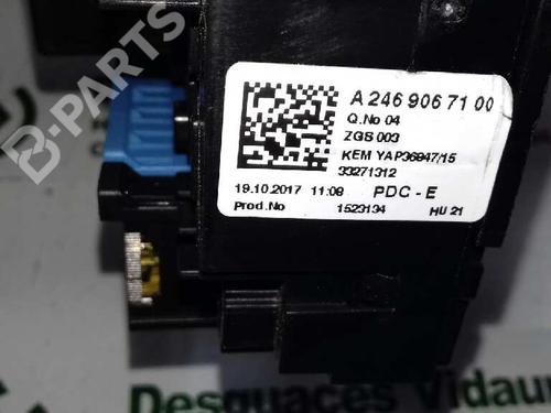 Used Fuse box MERCEDES-BENZ VITO Mixto (Double Cabin) (W447) 119 BlueTEC (447.701, 447.703, 447.705) (190 hp) 1958936