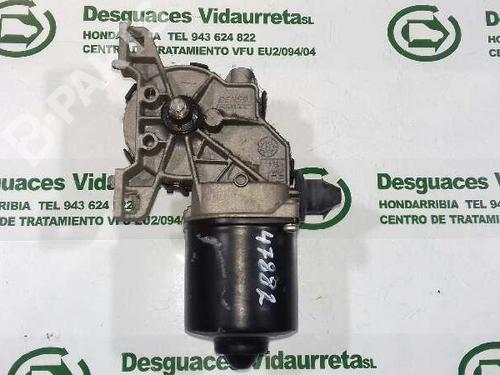 Used Front wiper motor FIAT BRAVO II (198_) 1.9 D Multijet (198AXC1B) (150 hp) 1743693