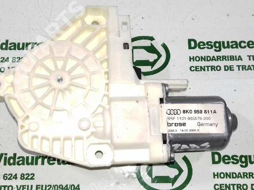 Used Left rear window motor AUDI A4 B8 Avant (8K5) [2007-2017]  1309668