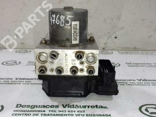 Used ABS pump VW TIGUAN (5N_) 2.0 TDI (140 hp) 1890172
