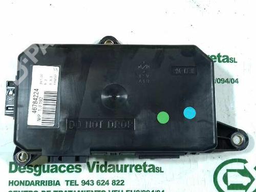 Dør styreenhed FIAT STILO (192_) 2.4 20V (192_XD1A, 192AXD12) (170 hp) 1775006