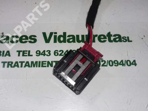 Left mirror VW PASSAT B6 Variant (3C5) 2.0 TDI 16V | BP1320813C26 