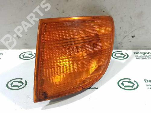 Used Left front indicator MERCEDES-BENZ VITO Bus (W638) [1996-2003]  1310253