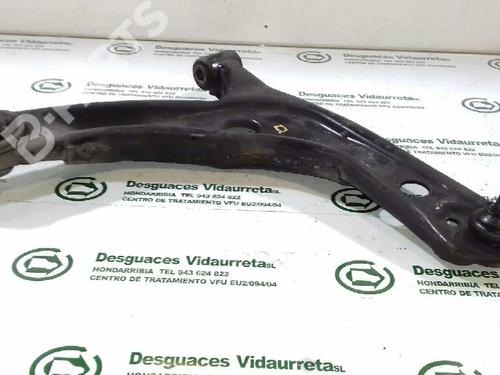Right front suspension arm TOYOTA YARIS (_P9_) 1.3 VVT-i (SCP90_, SCP90R) | BP1976902M13 