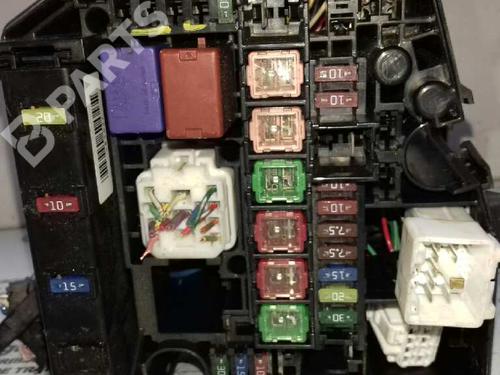 Fuse box TOYOTA YARIS (_P9_) 1.3 VVT-i (SCP90_, SCP90R) | BP1976904E1 