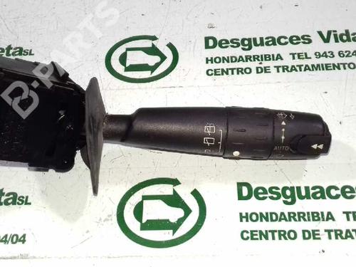 Used Steering column stalk CITROËN XSARA (N1) 1.6 16V (109 hp) 1665024