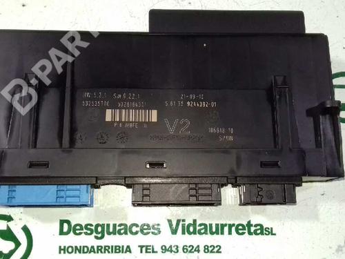 Used Electronic module BMW 5 (F10) 530 d (245 hp) 1746213