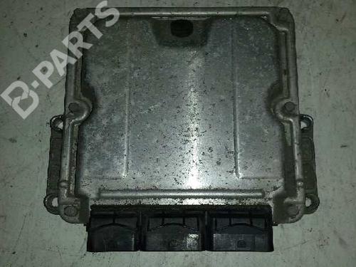 Used Engine control unit (ECU) RENAULT ESPACE IV (JK0/1_) 1.9 dCi (JK0U, JK0G) (120 hp) 1769461