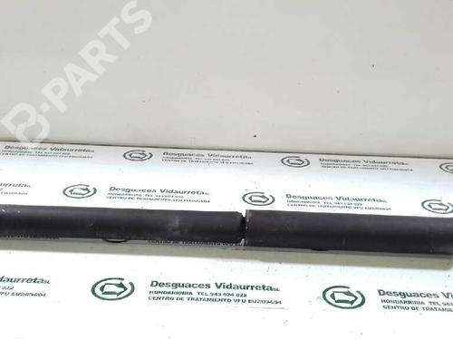 Used Right rear shock absorber TOYOTA RAV 4 II (_A2_) [2000-2005]  2502902