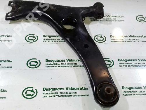 Querlenker links vorne für TOYOTA RAV 4 II (_A2_) [2000-2005]  2502773