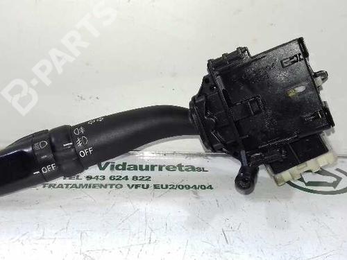 Used Headlight switch TOYOTA AVENSIS Saloon (_T25_) 2.0 D-4D (CDT250_, CDT250R) (116 hp) 2304926