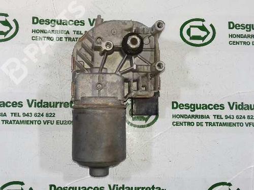 Used Front wiper motor VW PASSAT B6 Variant (3C5) 2.0 TDI 16V (140 hp) 1937093