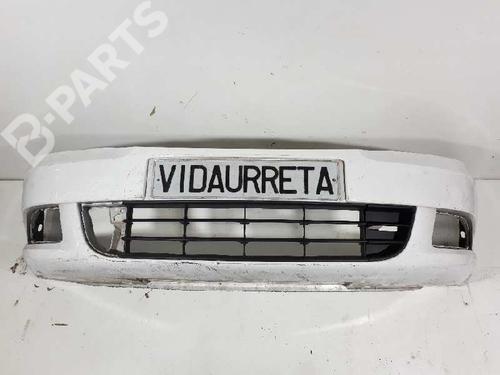 Pare-chocs avant SKODA OCTAVIA II (1Z3) 1.6 TDI (105 hp) 2507526