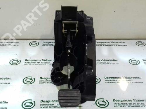 Break pedal RENAULT TRAFIC III Van (FG_) 1.6 dCi 140 (FGMA) (140 hp) 8796655