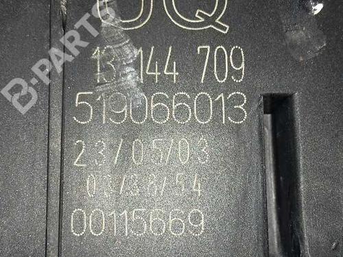 Fuse box OPEL VECTRA C (Z02) 2.2 DTI 16V (F69) | BP2439916E1 
