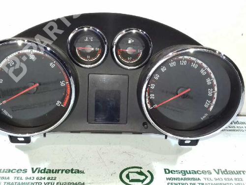 Used Instrument cluster OPEL MERIVA B MPV (S10) 1.7 CDTI (75) (131 hp) 2221082