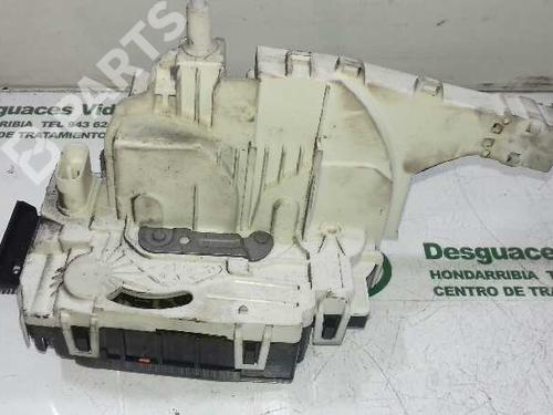 Used Front right lock VW CRAFTER 30-50 Van (2E_) 2.5 TDI (136 hp) 2513648