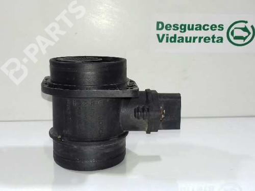 Used Mass air flow sensor VW TOURAN (1T1, 1T2) 1.9 TDI (100 hp) 2591312