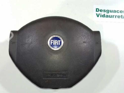 Used Driver airbag FIAT PANDA (169_) 1.3 D Multijet (169.AXC1A) (70 hp) 1936570