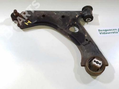Used Left front suspension arm FIAT QUBO (225_) 1.3 D Multijet (225CXB1A, 225AXB1A, 225CXB11, 225AXB11,... (75 hp) 2686773