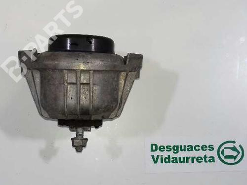 Used Engine mount BMW 3 (E90) 320 d (163 hp) 8796573