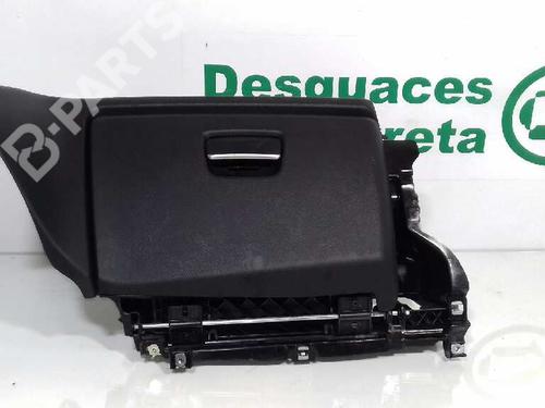 Used Glove box BMW 1 Coupe (E82) 120 d (177 hp) 2813772