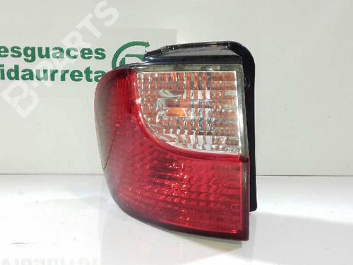 Used Left taillight HYUNDAI H-1 / STAREX Bus (A1) 2.5 CRDi (140 hp) 2699895