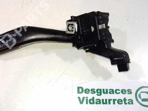 Used Steering column stalk SEAT LEON (1P1) 1.9 TDI (105 hp) 3141431