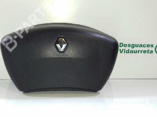 Used Driver airbag RENAULT TRAFIC II Van (FL) 2.5 dCi (114 hp) 3146558