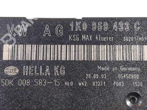 Used Electronic module VW TOURAN (1T1, 1T2) 1.9 TDI (100 hp) 3175169