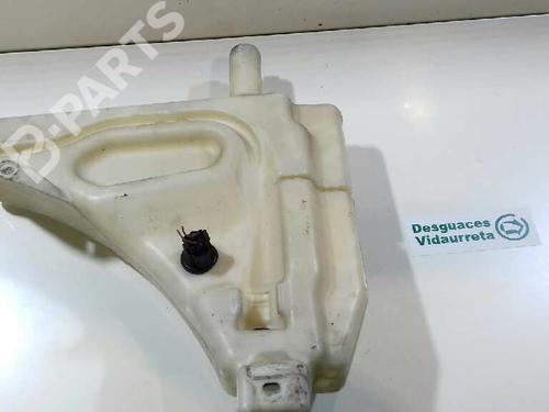 Used Windscreen washer tank AUDI Q7 (4LB) 3.0 TDI quattro (233 hp) 7438131