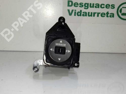 Mirror switch HYUNDAI i30 (FD) 1.4 | BP3242235I25 