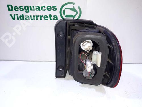 Used Left taillight HYUNDAI H-1 Van (A1) 2.5 TD (99 hp) 3246360