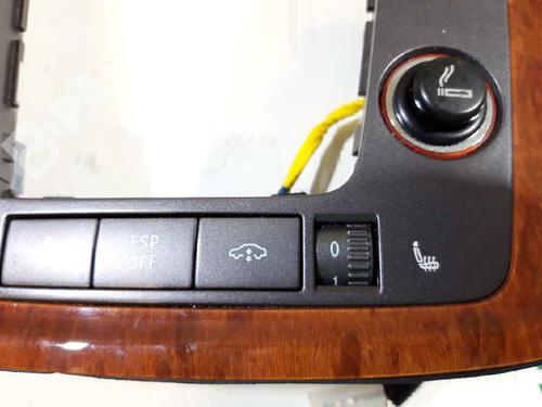 Switch VW PHAETON (3D1, 3D2, 3D3, 3D4, 3D6, 3D7, 3D8, 3D9) 3.0 V6 TDI 4motion | BP3251894I30 