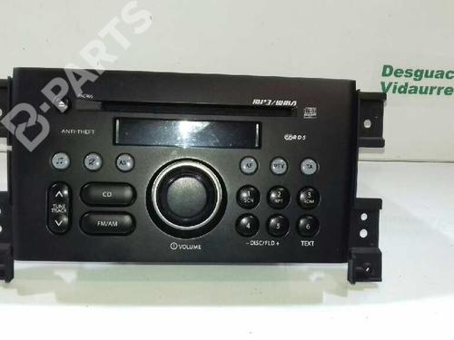 Used Radio SUZUKI GRAND VITARA II (JT, TE, TD) 1.9 DDiS (JB419WD, JB419XD) (129 hp) 3354460