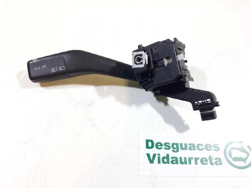 Used Steering column stalk AUDI A3 (8P1) 2.0 TDI 16V (140 hp) 3357287