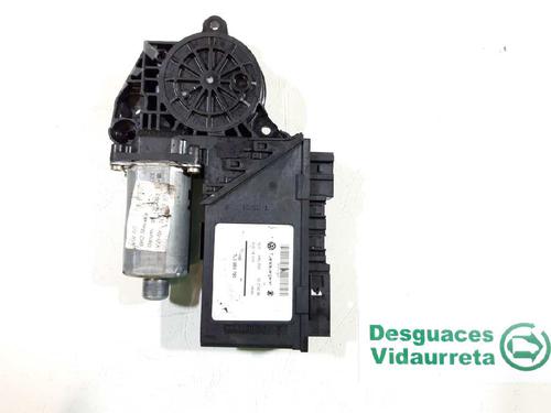 Portierruitmotor linksachter VW TOUAREG (7LA, 7L6, 7L7) 3.2 V6 (220 hp) 3365381