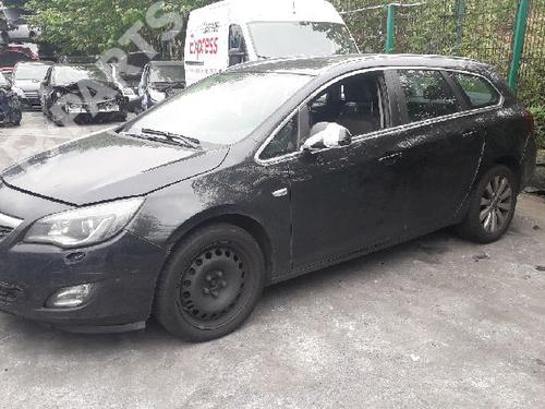 Used Parts OPEL ASTRA J Sports Tourer (P10)  1.7 CDTI (35)  886550