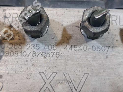 ABS pump TOYOTA AVENSIS (_T25_) 2.2 D-4D (ADT251_, ADT251R) | BP3432925M43 