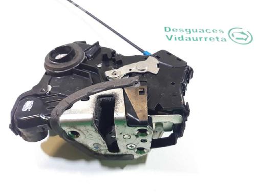 Used Front left lock TOYOTA AVENSIS (_T25_) 2.2 D-4D (ADT251_, ADT251R) (150 hp) 3432923
