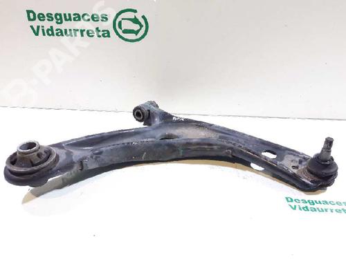 Right front suspension arm TOYOTA YARIS (_P13_) 1.0 (KSP130_, KSP130) | BP3508331M13 
